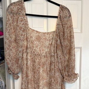 Lizard Thicket Beige Paisley Maxi Dress